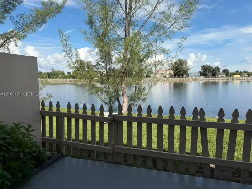 3 bedroom 2 bath Residential for sale at 3370 Beau Rivage Dr # 3C, Pompano Beach FL 33064