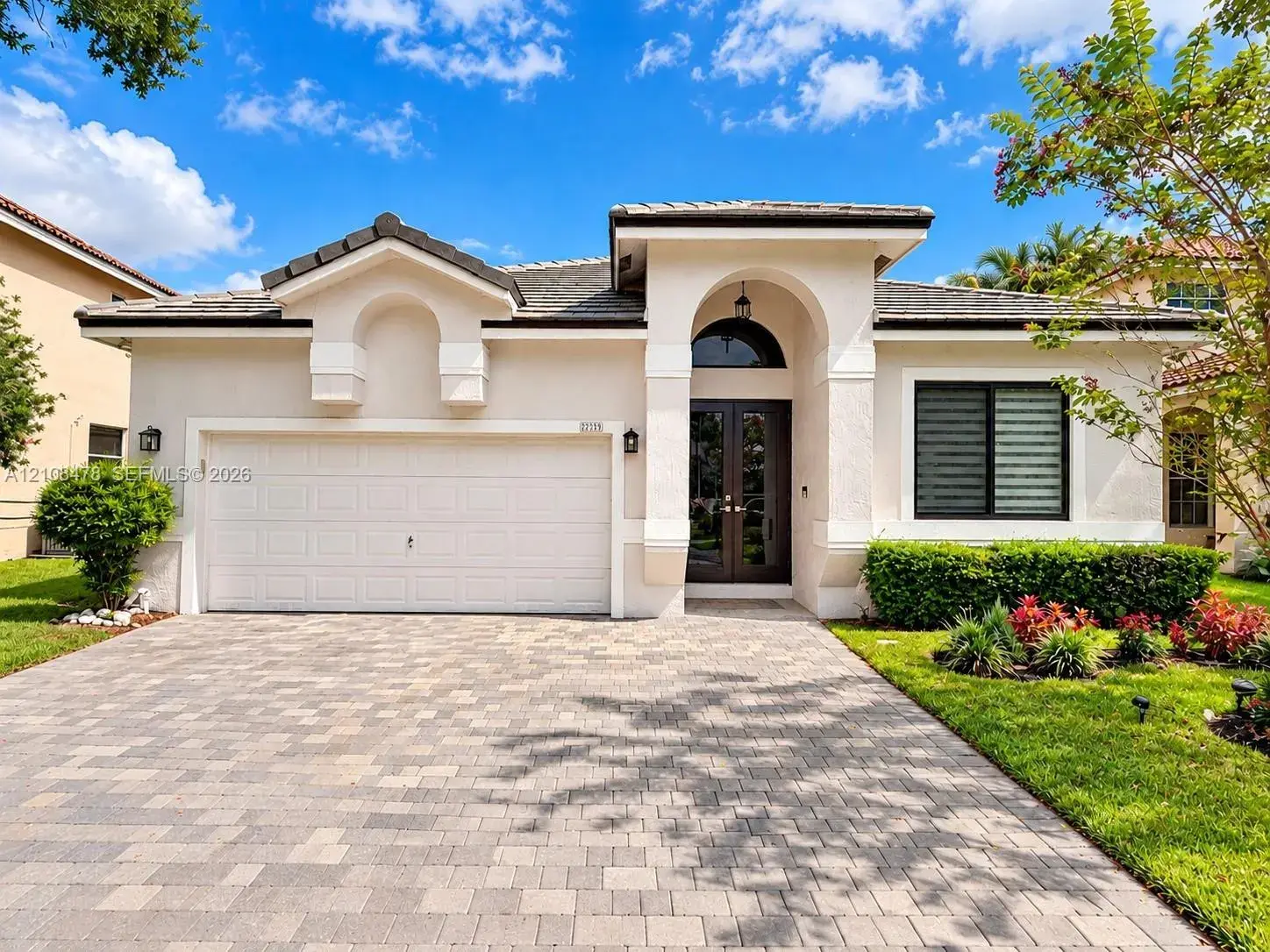 3 bedroom 2 bath Residential for sale at 2233 NW 162nd Ter, Pembroke Pines FL 33028