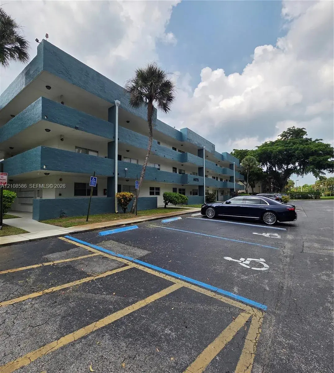 2 bedroom 2 bath Residential for sale at 6075 N Sabal Palm Blvd # 110, Tamarac FL 33319
