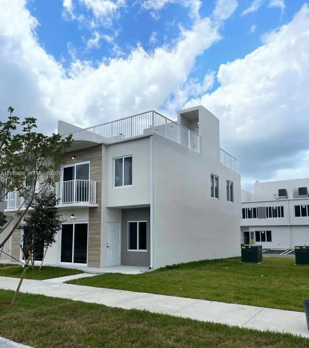 4 bedroom 4 bath Residential for sale at 25843 SW 144th Ct, Homestead FL 33032
