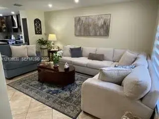 11511 SW 90th Ter, Miami FL 33176