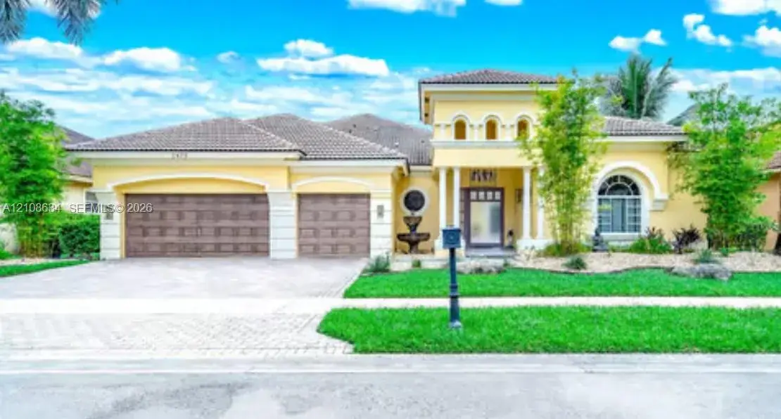 1475 SW 157th Ave, Pembroke Pines FL 33027
