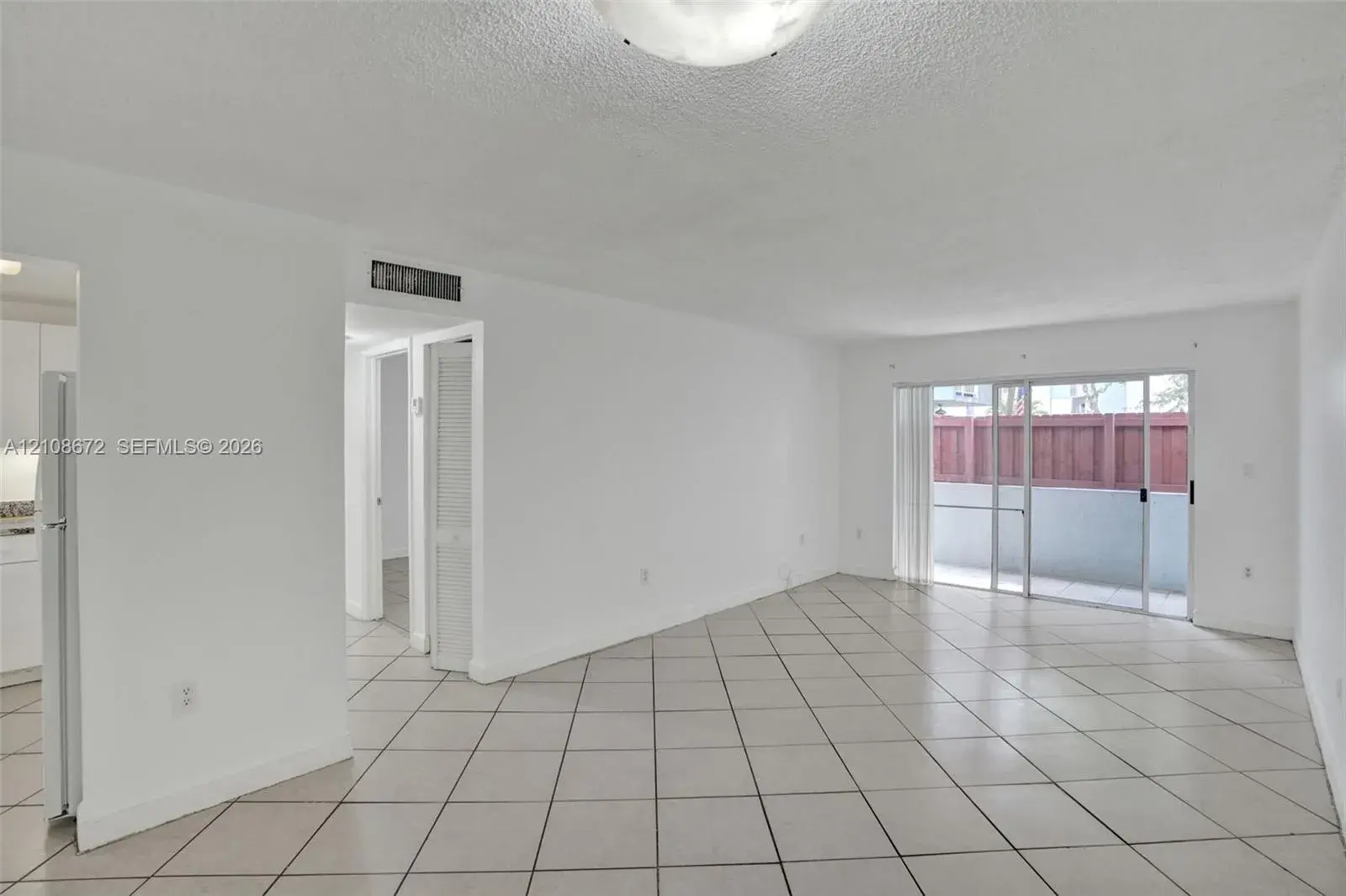 1735 W 60th St # M110, Hialeah FL 33012