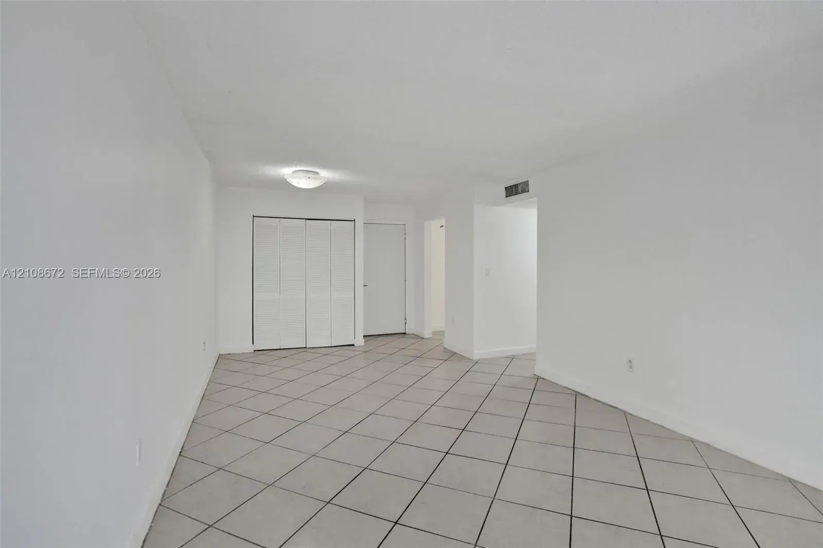 1735 W 60th St # M110, Hialeah FL 33012