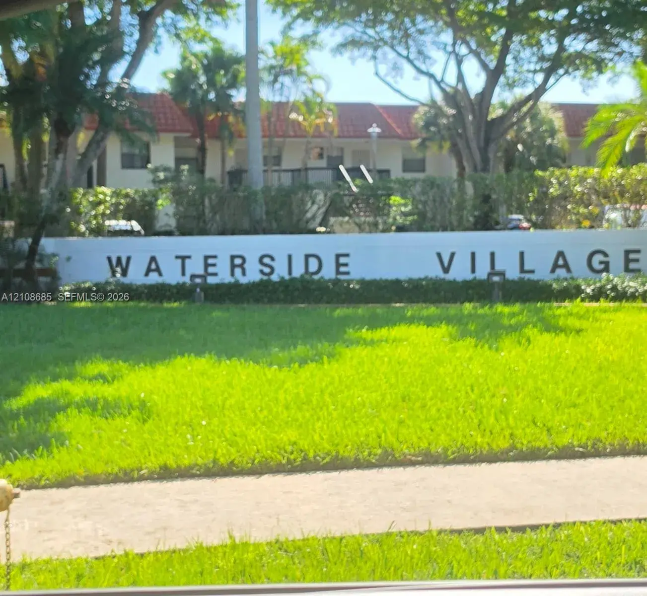 2 bedroom 2 bath Residential for sale at 15813 W Waterside Cir # 202, Sunrise FL 33326