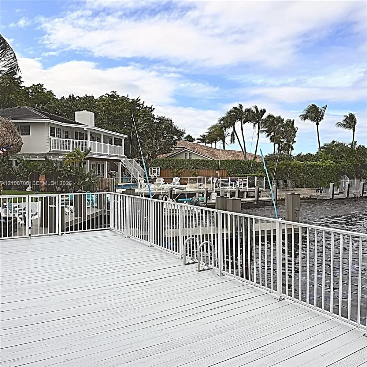 2445 SE 8th St, Pompano Beach FL 33062