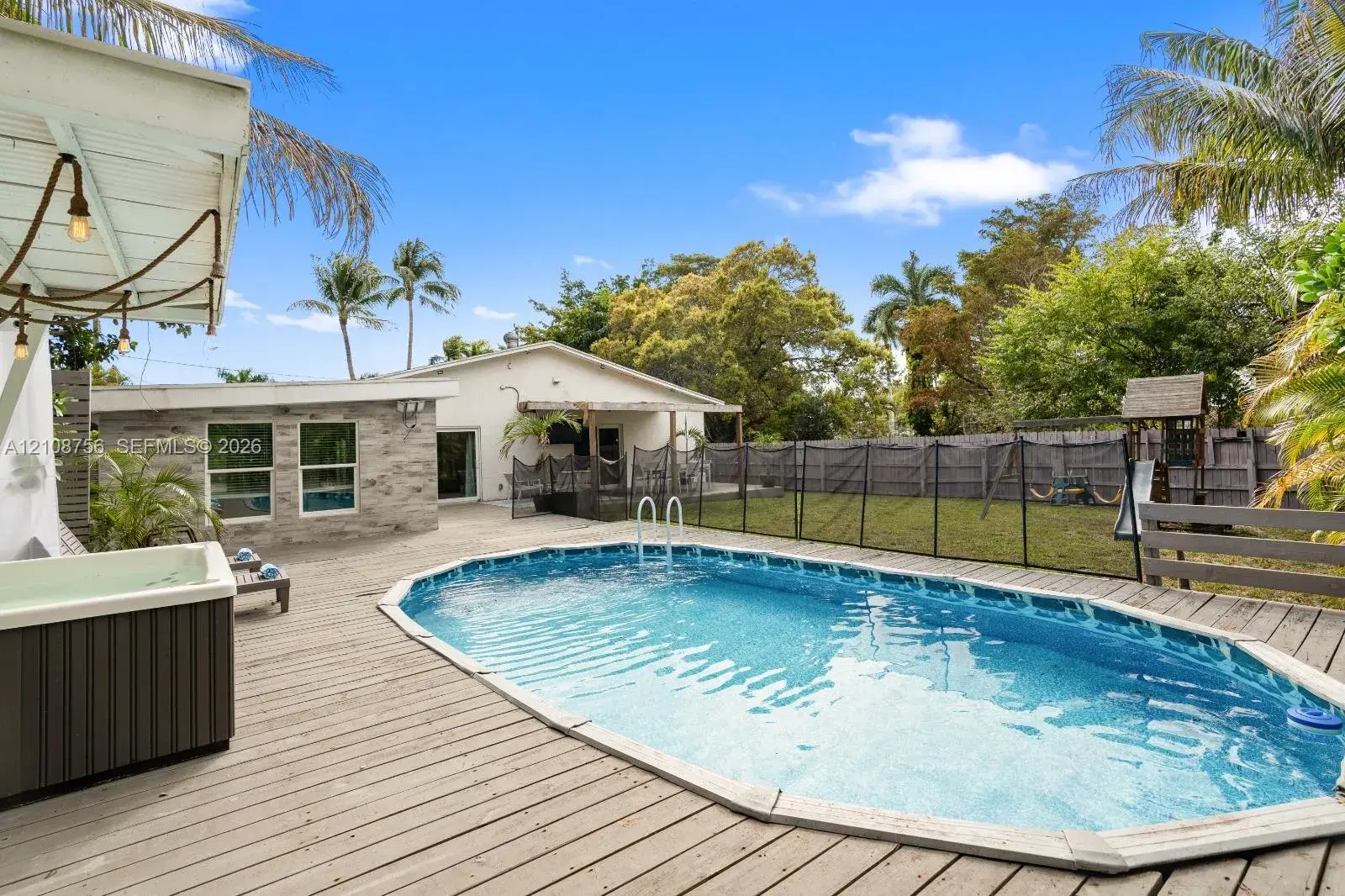 4 bedroom 3 bath Residential for sale at 3291 SW 44th St, Dania Beach FL 33312
