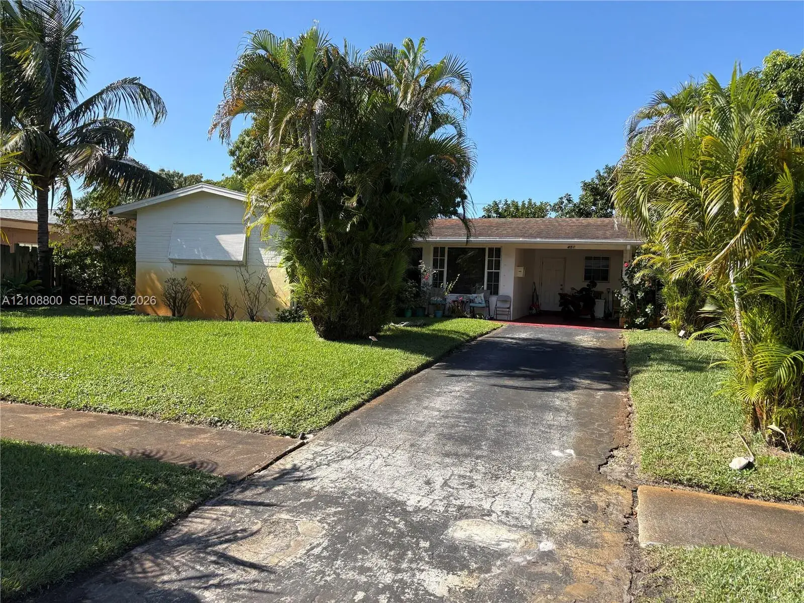 3 bedroom 2 bath Residential for sale at 451 SW 30th Ave, Fort Lauderdale FL 33312
