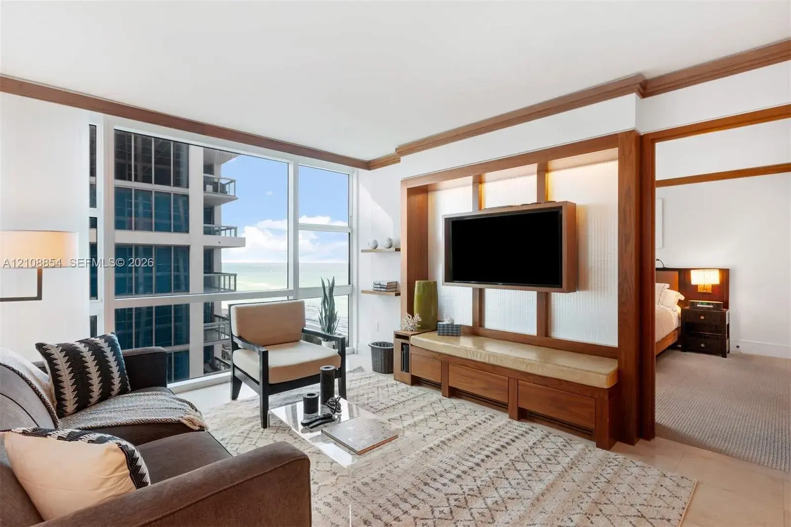 2 bedroom 2 bath Residential for sale at 6801 Collins Ave # 909, Miami Beach FL 33141