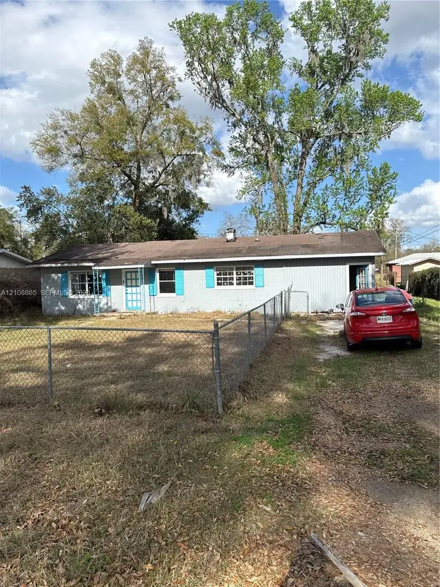 4 bedroom 2 bath Residential for sale at 2831 SE 28TH RD, Ocala FL 34471