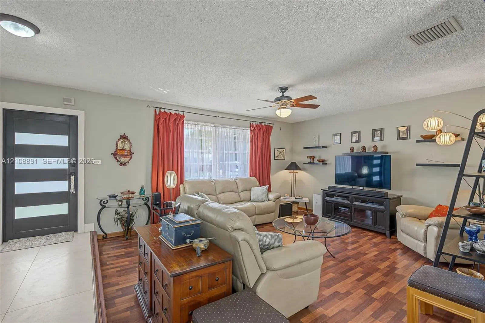 8931 SW 156th St, Palmetto Bay FL 33157