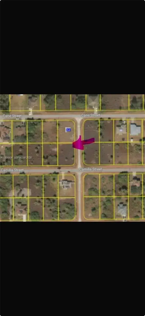 Land/Boat Docks for sale at 735 CAMILLAS ST E, Lehigh Acres FL 33974