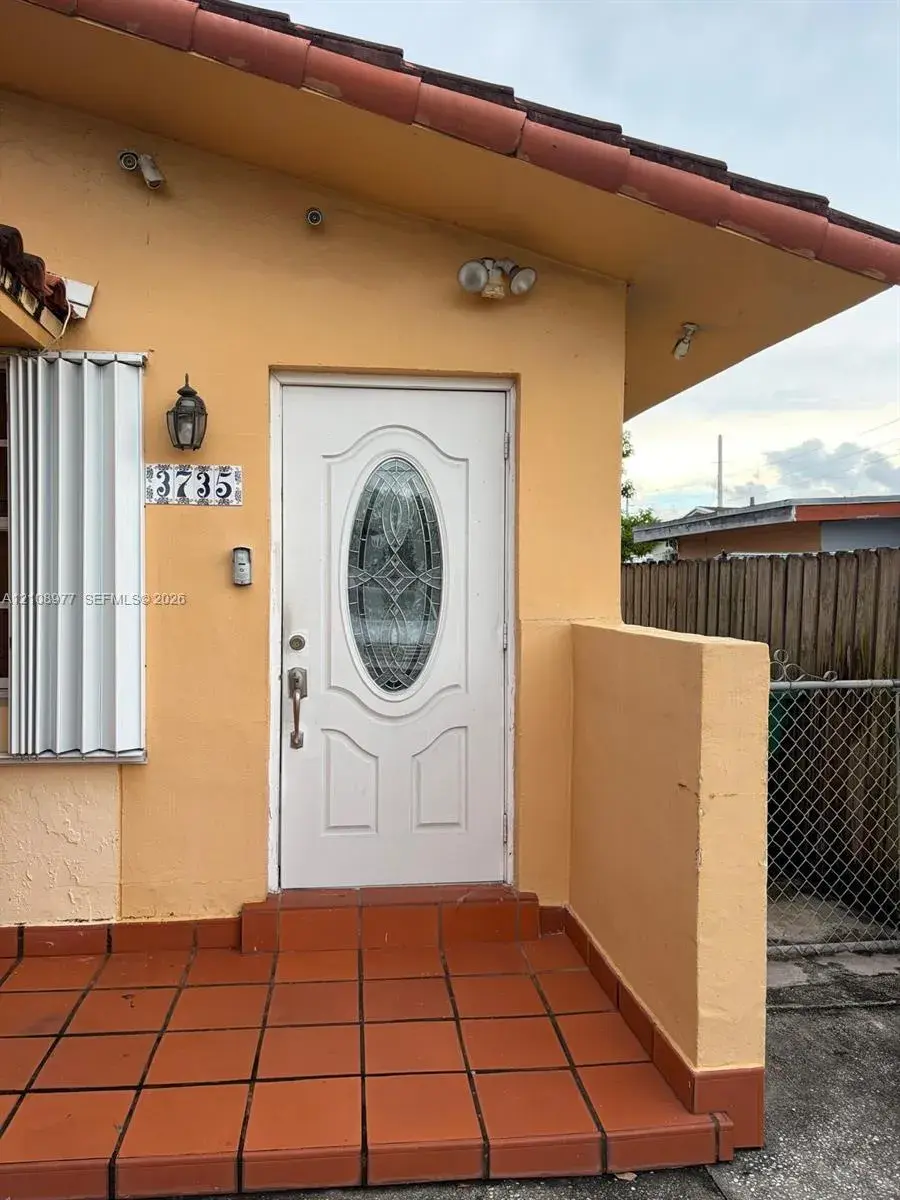 3 bedroom 2 bath Residential for sale at 3735 SW 88th Ct, Miami FL 33165