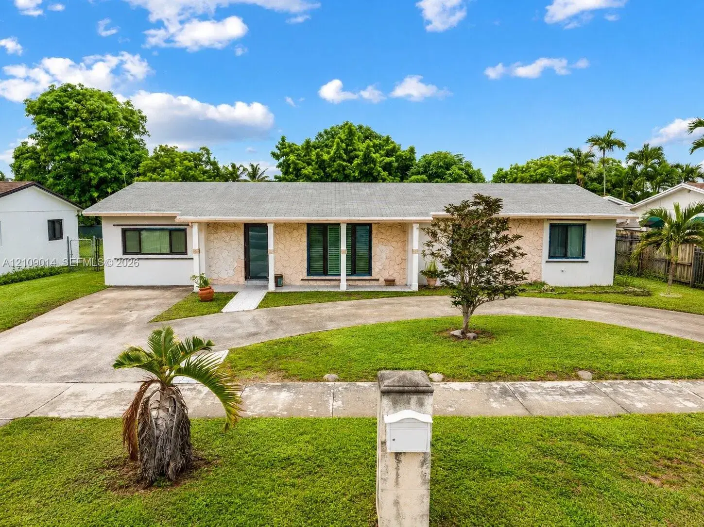 3 bedroom 2 bath Residential for sale at 15245 SW 108th Ct, Miami FL 33157