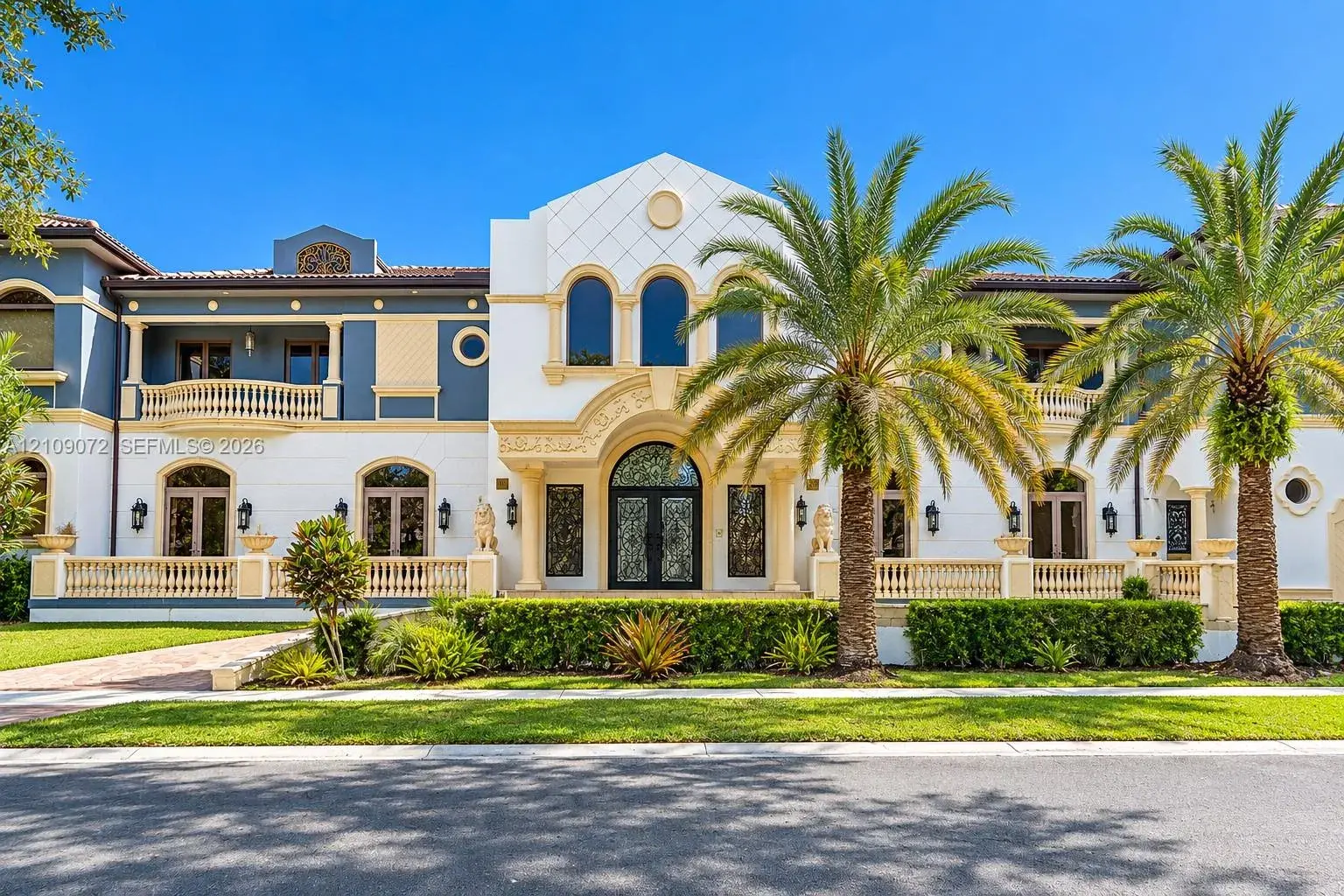 3600 Estate Oak Cir, Hollywood FL 33312