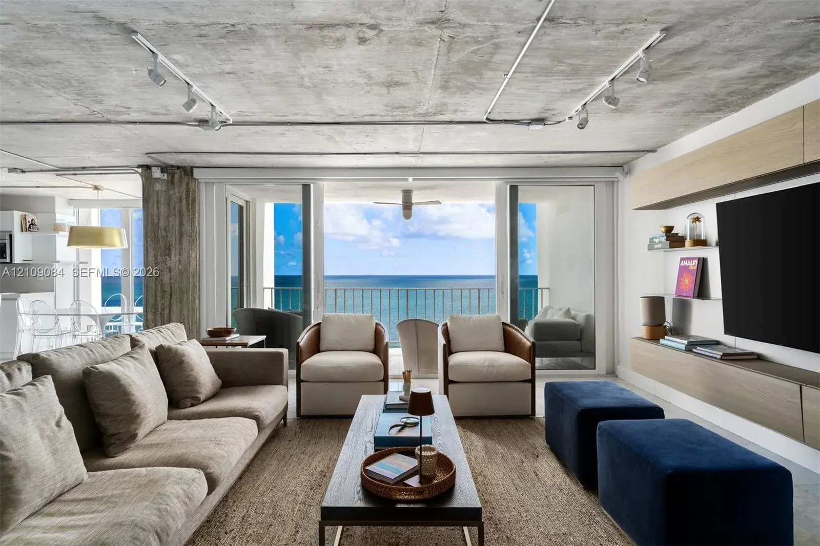2 bedroom 2 bath Residential for sale at 881 Ocean Dr # 23C, Key Biscayne FL 33149