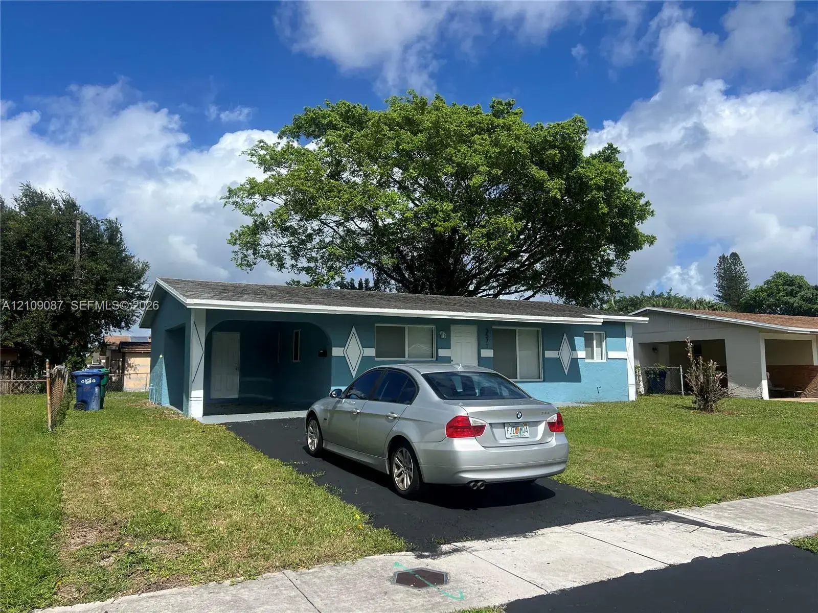 3571 NW 7th Ct, Lauderhill FL 33311