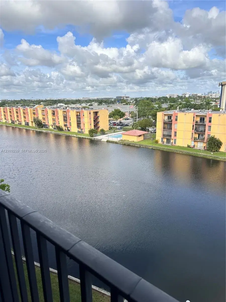 2 bedroom 2 bath Residential for sale at 4717 NW 7th St # 10, Miami FL 33126