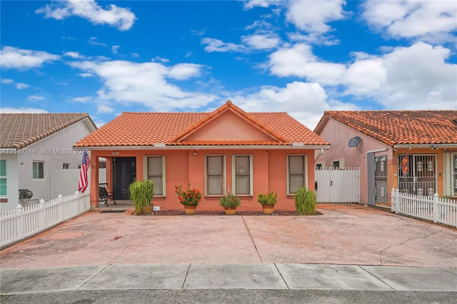 3 bedroom 2 bath Residential for sale at 10241 NW 125th St, Hialeah Gardens FL 33018