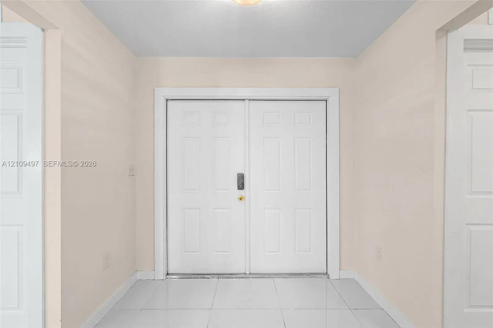 829 SW 5th St, Homestead FL 33030