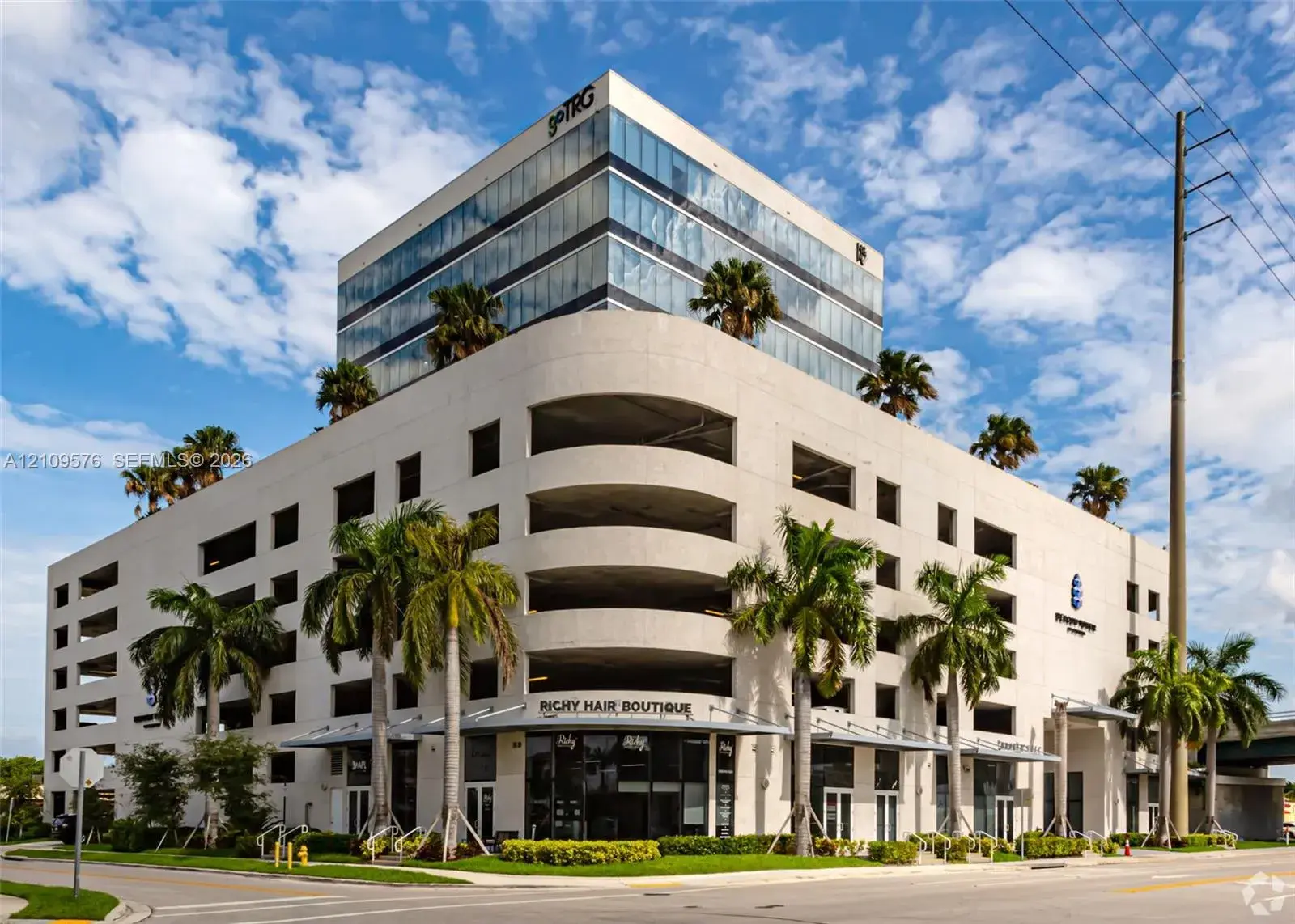 Commercial Sale for sale at 20200 W Dixie Hwy # 1109, Aventura FL 33180