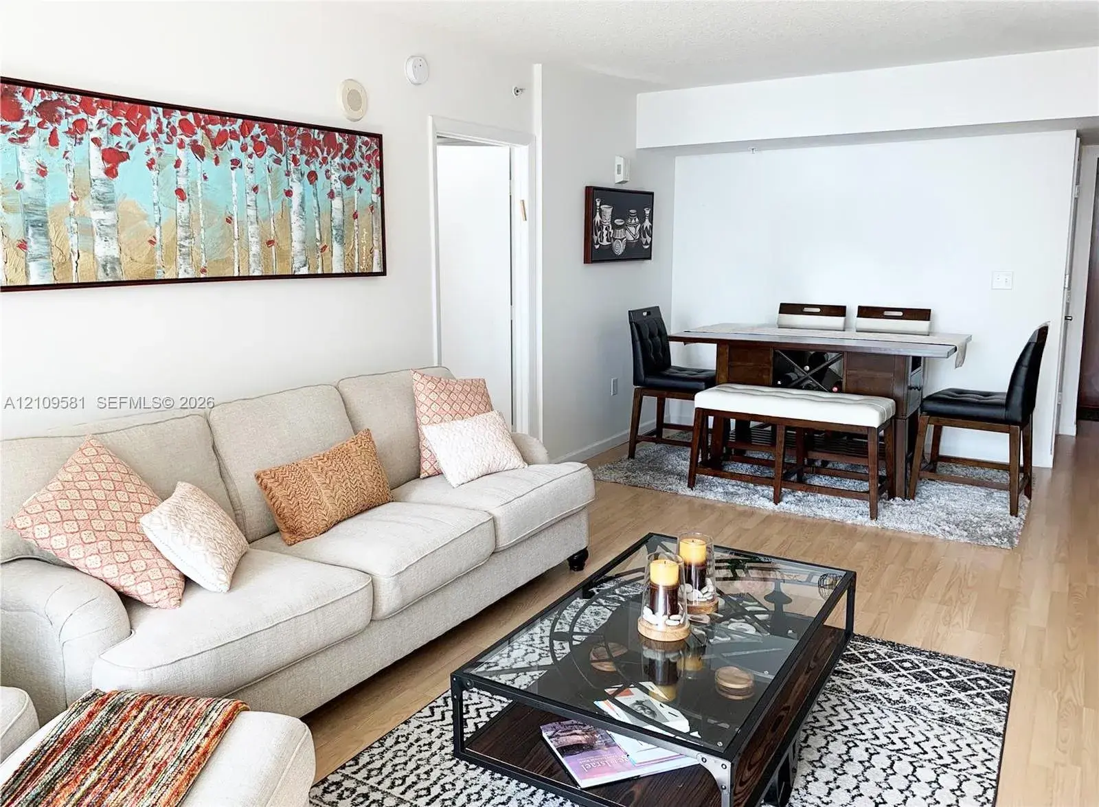 2 bedroom 2 bath Residential for sale at 31 SE 5th St # 1608, Miami FL 33131