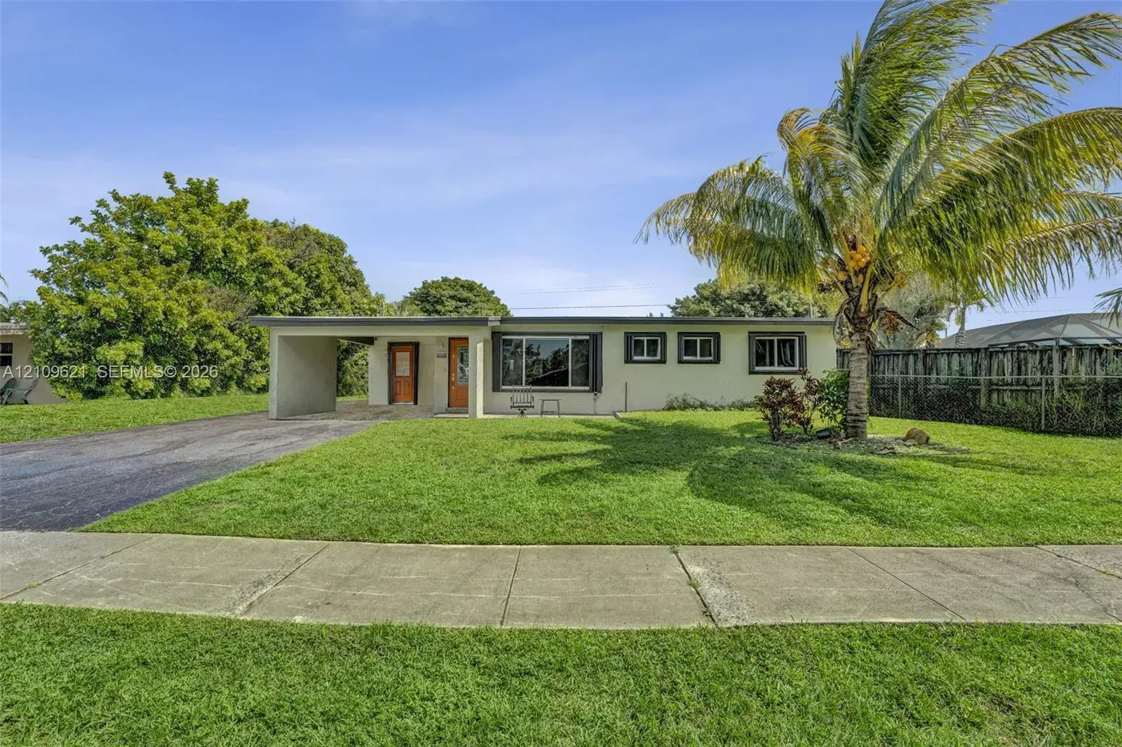 3 bedroom 2 bath Residential for sale at 231 SW 64th Way, Pembroke Pines FL 33023