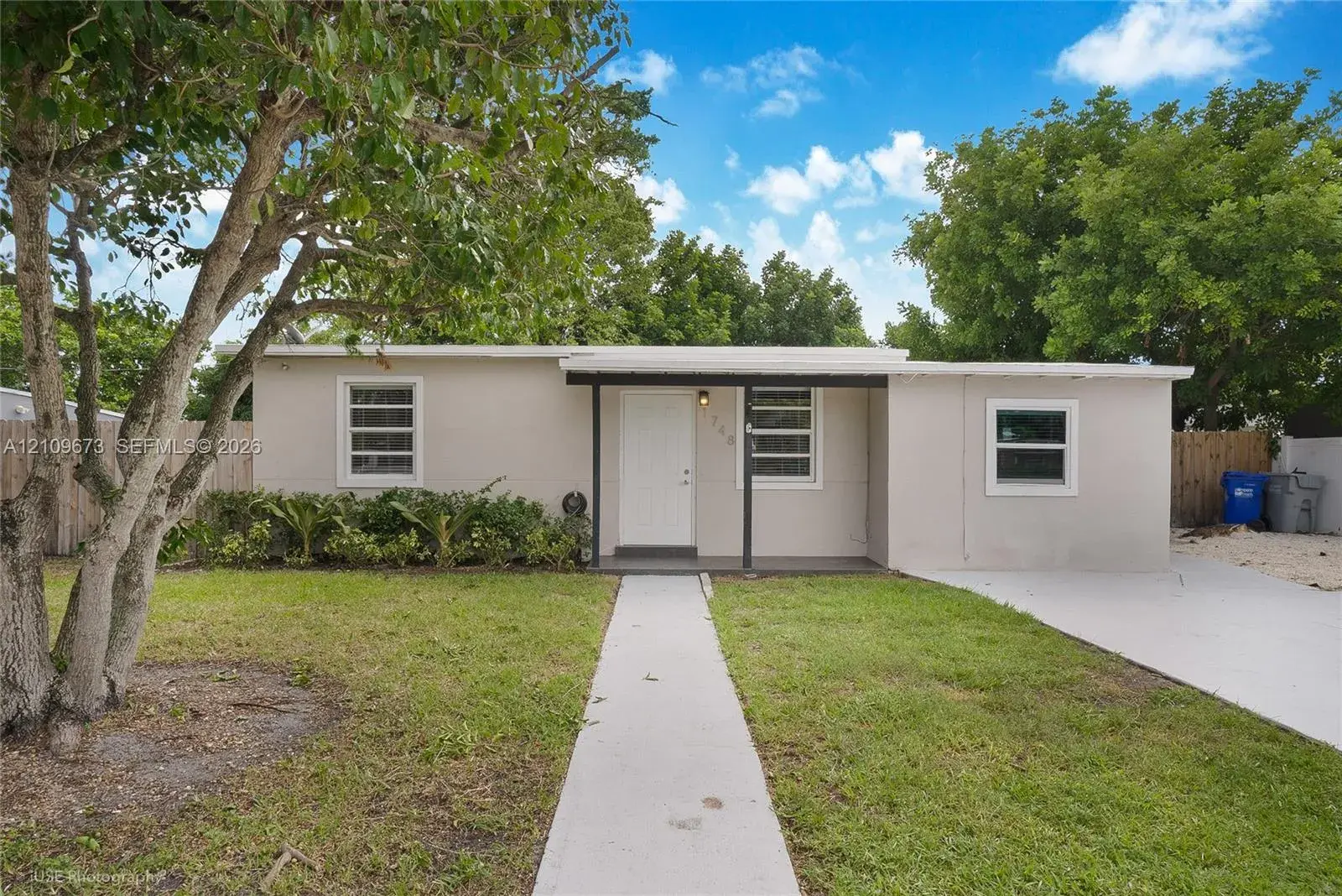 3 bedroom 2 bath Residential for sale at 1748 NE 49th St, Pompano Beach FL 33064