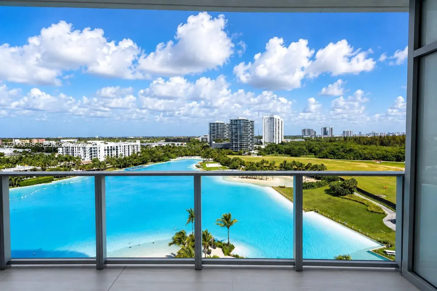 2411 Laguna Circle # 810, North Miami FL 33181