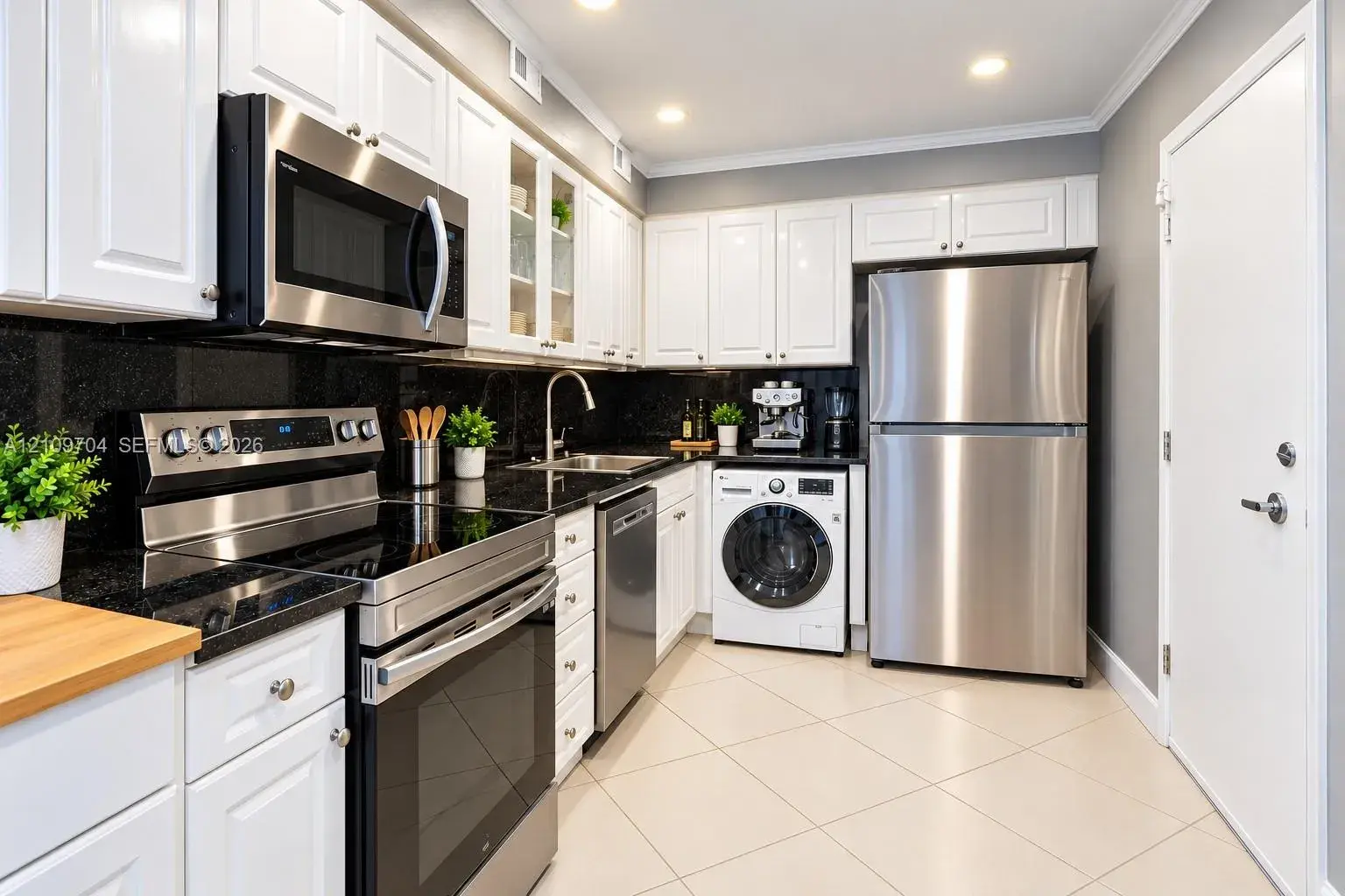 6770 Indian Creek Dr # 14C, Miami Beach FL 33141