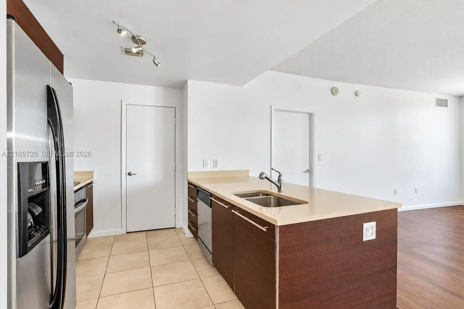 1900 N Bayshore Dr # 2919, Miami FL 33132