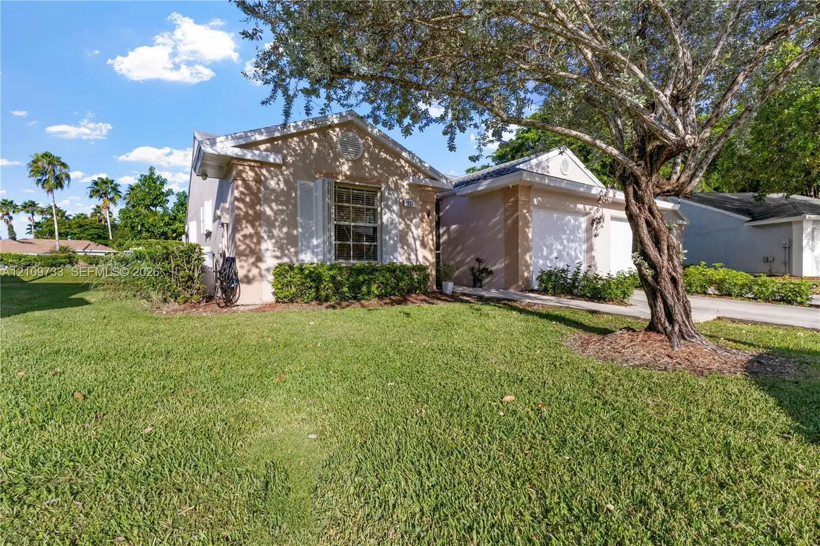 2 bedroom 2 bath Residential for sale at 1845 SE 6th Ct, Homestead FL 33033