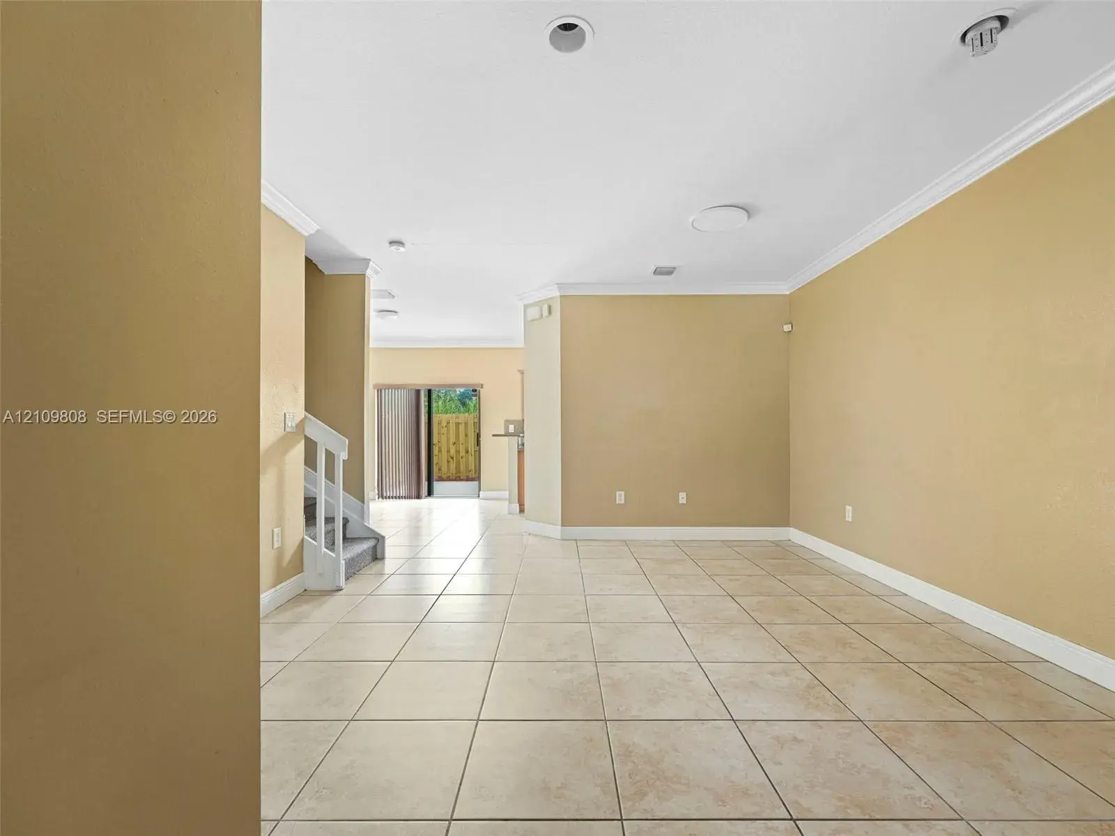353 NE 37th Pl, Homestead FL 33033