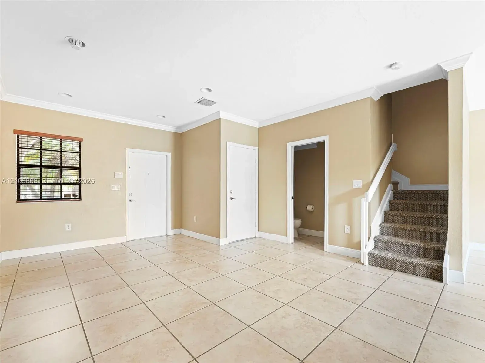 353 NE 37th Pl, Homestead FL 33033