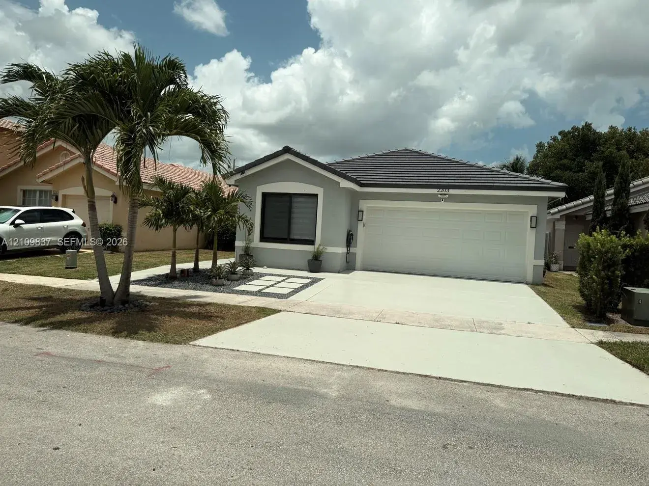 4 bedroom 2 bath Residential for sale at 2203 SW 173rd Ave, Miramar FL 33029