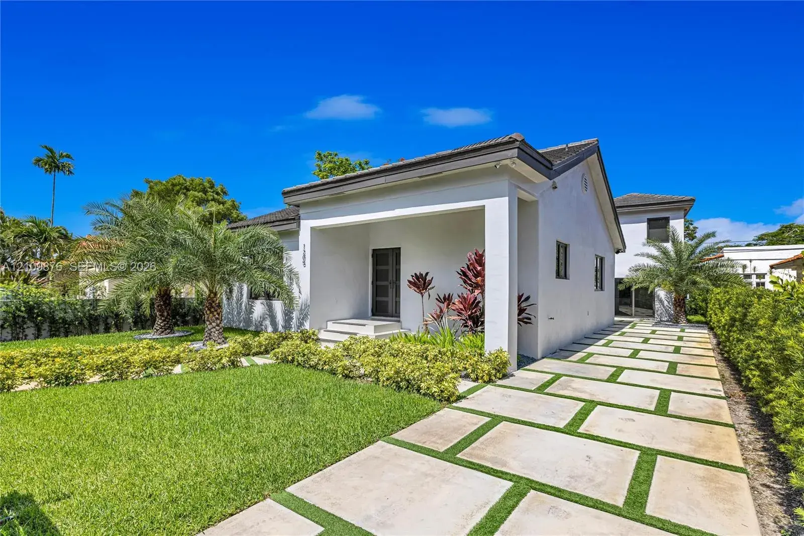 1205 Wallace St, Coral Gables FL 33134