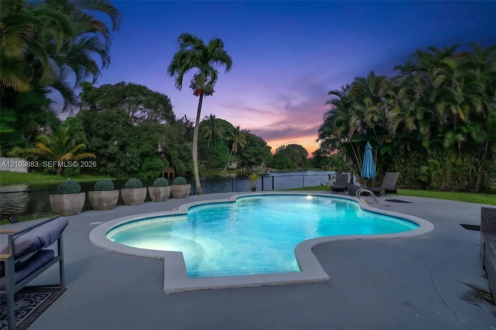 751 SW 54th Ave, Margate FL 33068