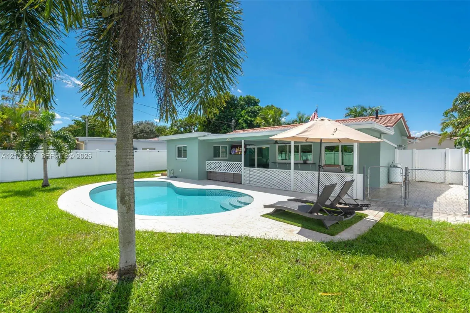 4410 NW 19th Way, Oakland Park FL 33309