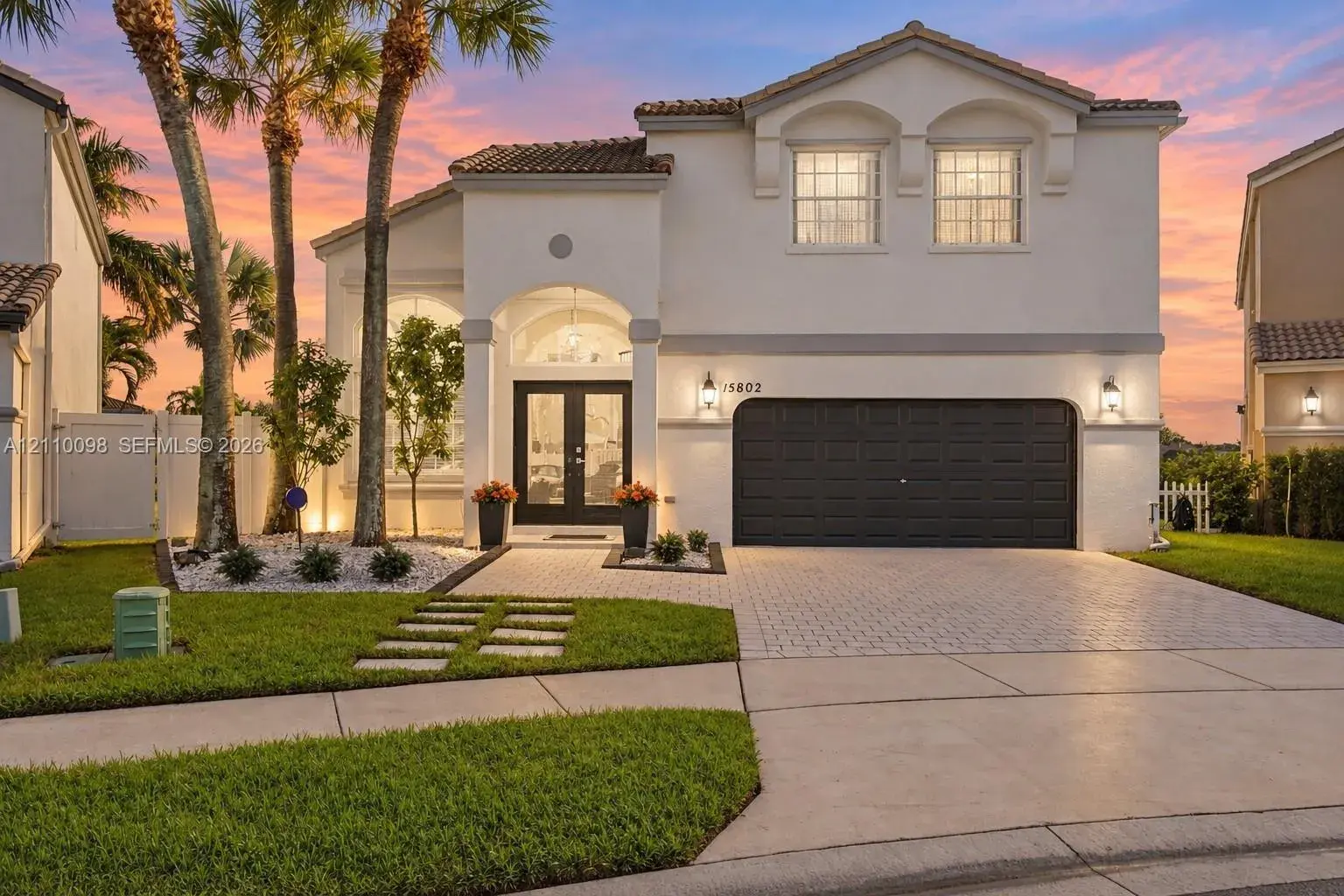 3 bedroom 3 bath Residential for sale at 15802 NW 14th Mnr, Pembroke Pines FL 33028
