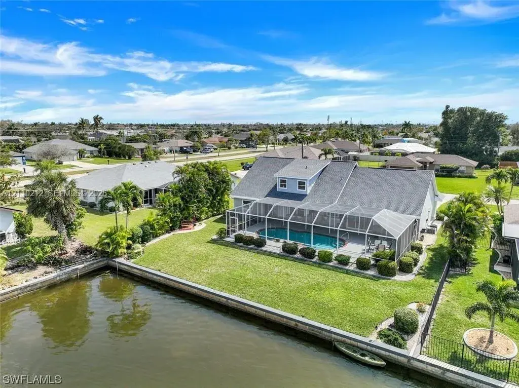 4 bedroom 2 bath Residential for sale at 407 SW 37 ST, Cape Coral FL 33914