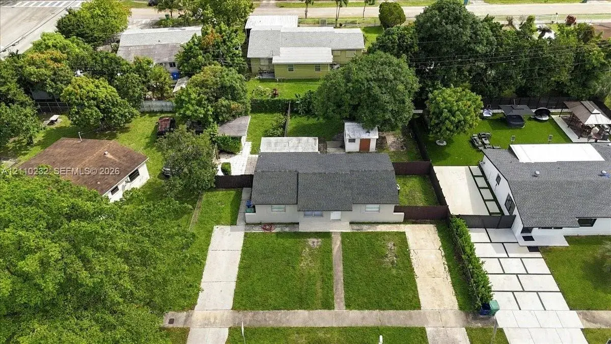 3 bedroom 2 bath Residential for sale at 20611 NW 23rd Ct, Miami Gardens FL 33056