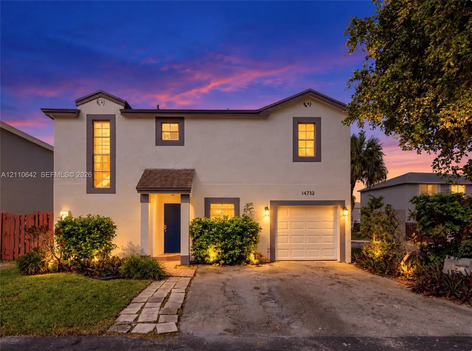 3 bedroom 2 bath Residential for sale at 14732 SW 90th Ter, Miami FL 33196