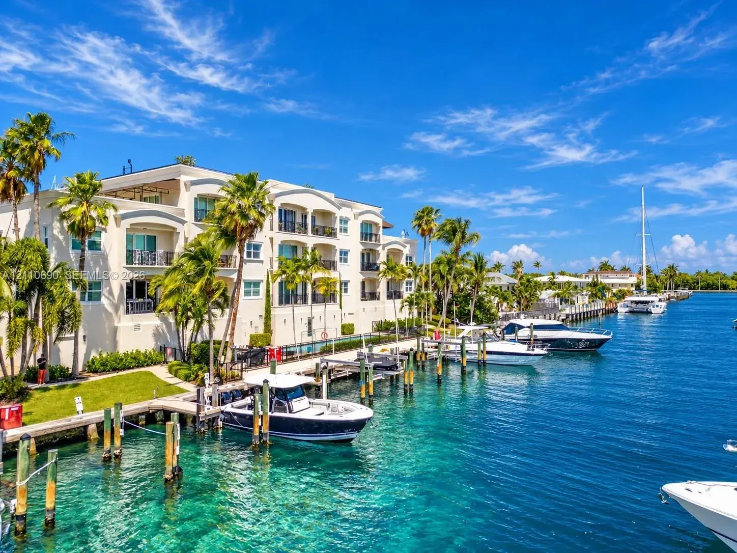 3 bedroom 2 bath Residential for sale at 2720 NE 15th St # 201, Fort Lauderdale FL 33304