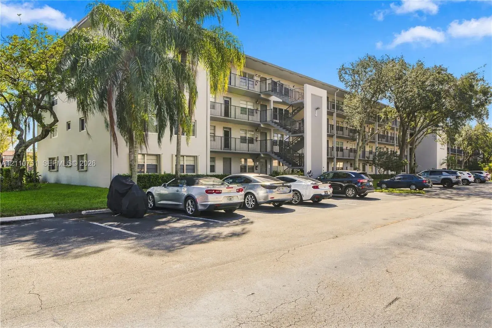 101 SW 132nd Way # 402J, Pembroke Pines FL 33027