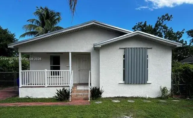 6241 NW 1st Pl, Miami FL 33150