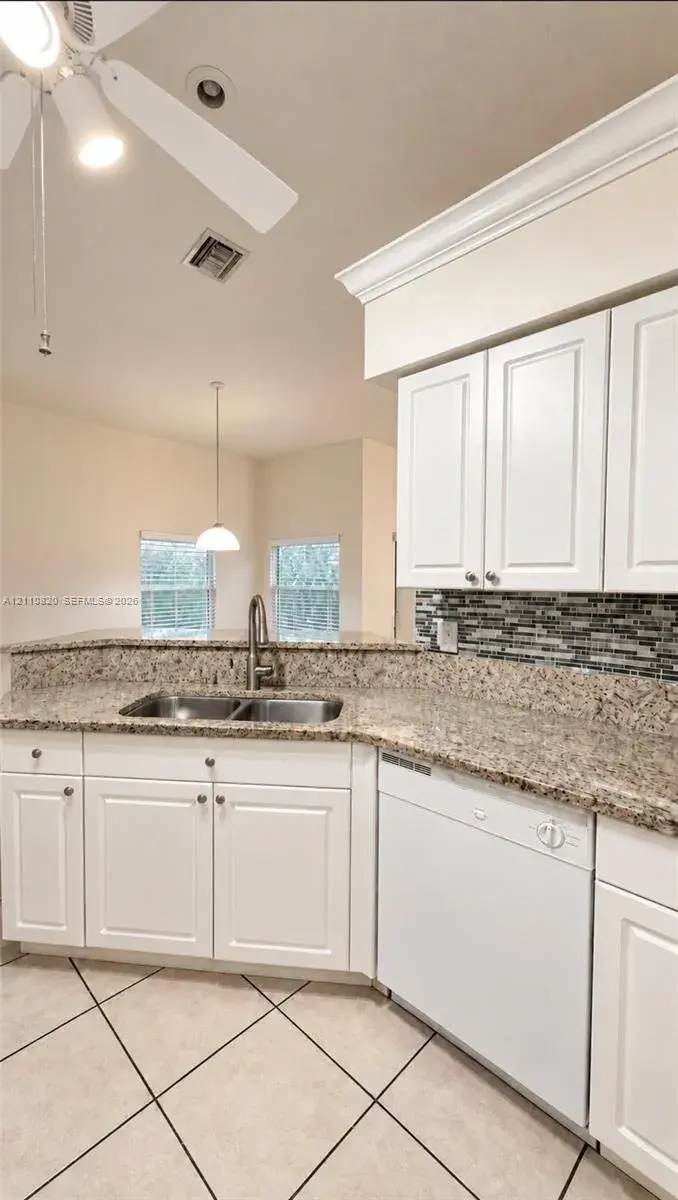 403 SE 22nd ST, Cape Coral FL 33990