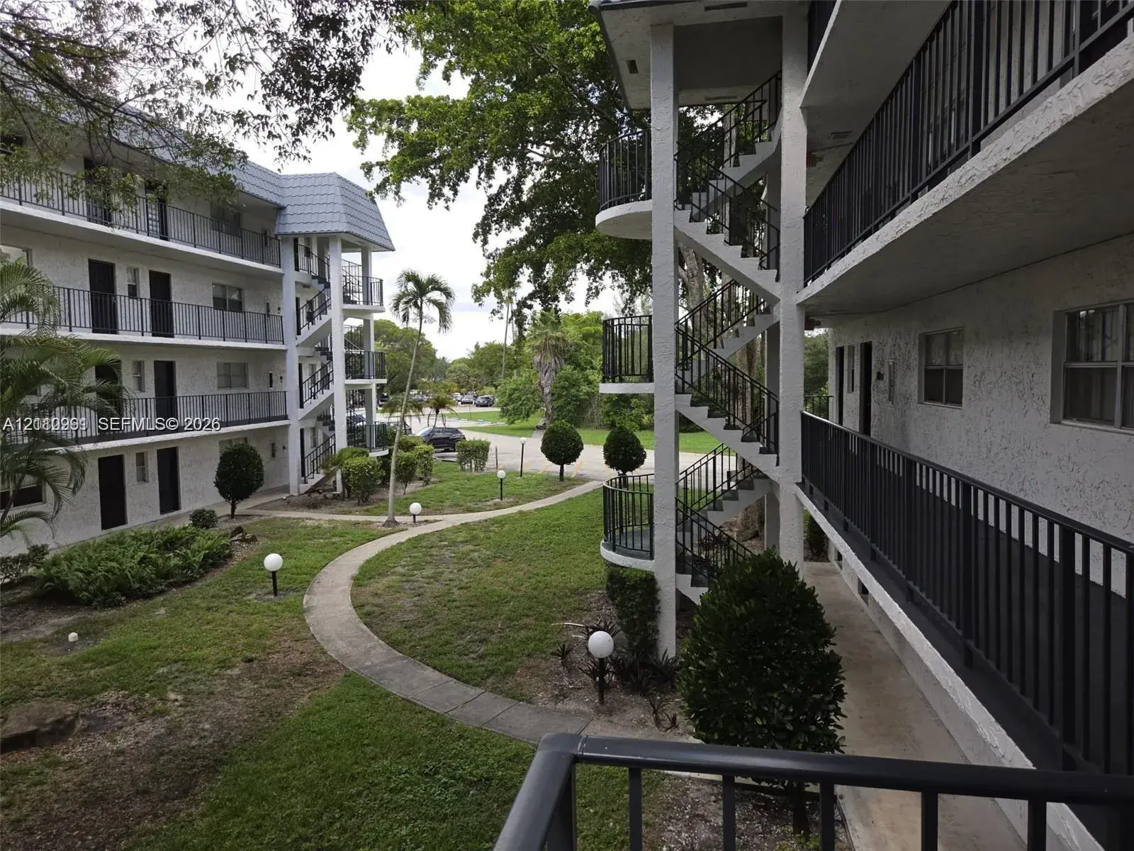 2 bedroom 2 bath Residential for sale at 3360 Spanish Moss Ter # 203, Lauderhill FL 33319