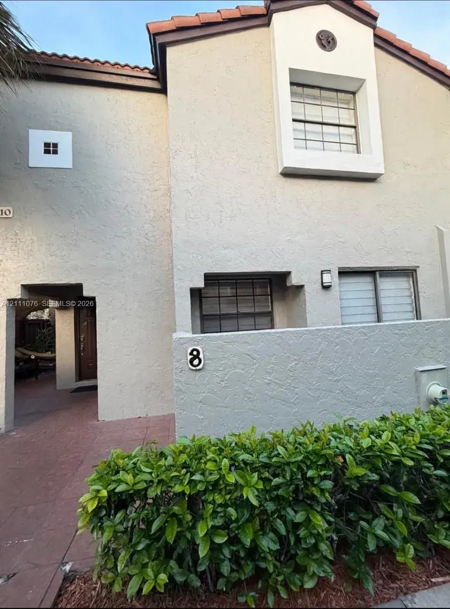 3 bedroom 2 bath Residential for sale at 10510 SW 153rd Ct # 8, Miami FL 33196