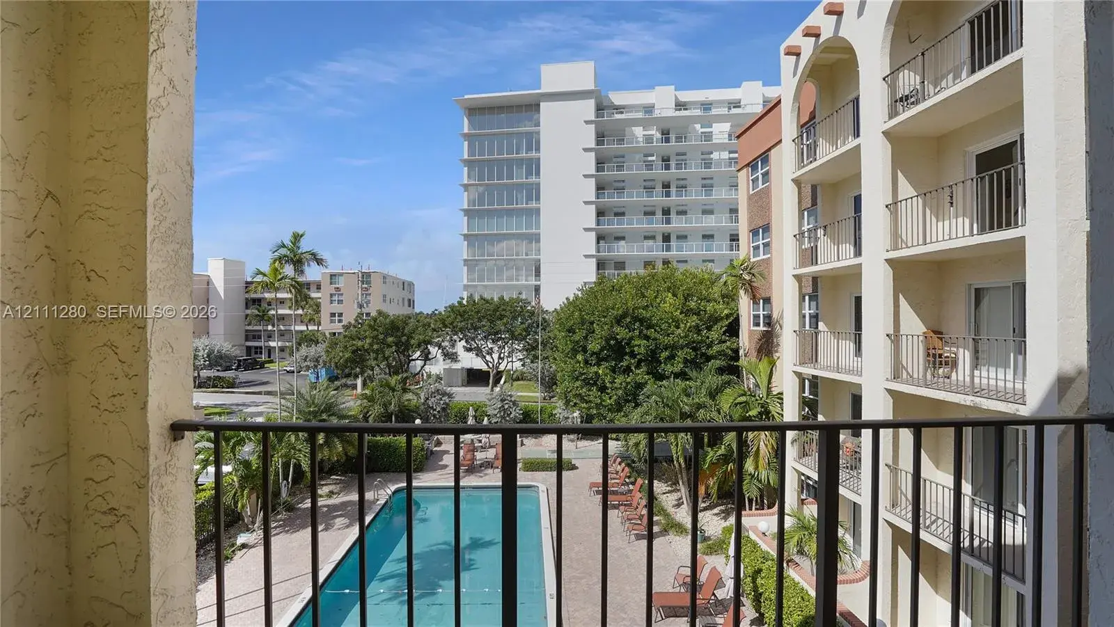 400 N Riverside Dr # 305, Pompano Beach FL 33062