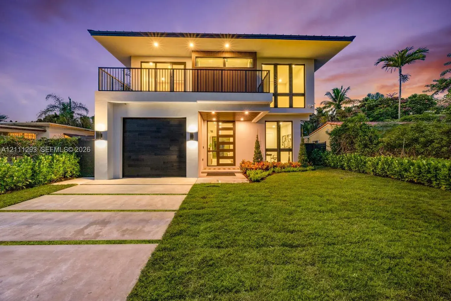 3 bedroom 4 bath Residential for sale at 5765 SW 47th St, Miami FL 33155